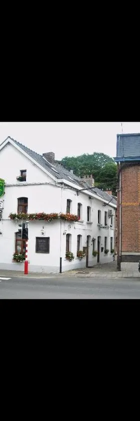 Chambres tourismes，位于珀潘斯特尔的酒店
