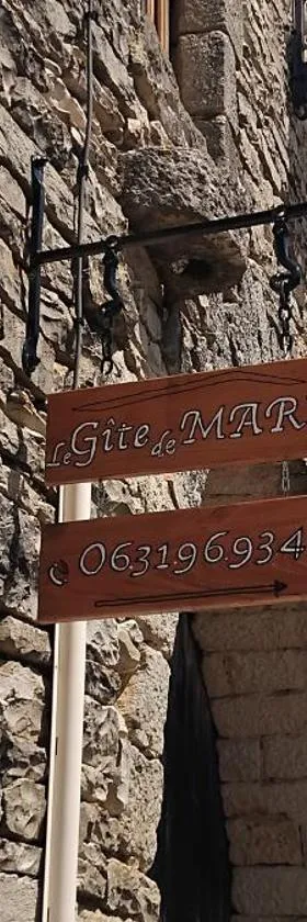 Le nid de Mary，位于Joux-la-Ville的酒店