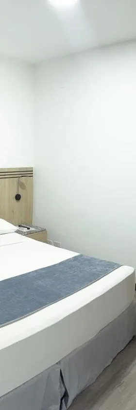 Hotel Mar Azul，位于曼塔的酒店