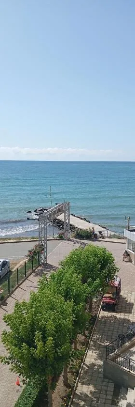MIDIA Family Resort - studio s výhledem na moře，位于阿赫洛伊的酒店