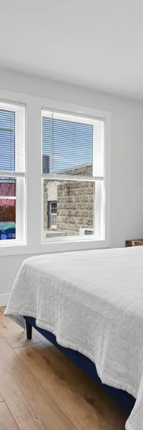 Cambridge Boston 3BR2Bth Parking W&D Subway AC，位于萨默维尔的酒店