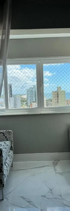 Apartamento veira-mar. 1102，位于巴拉韦利亚的酒店