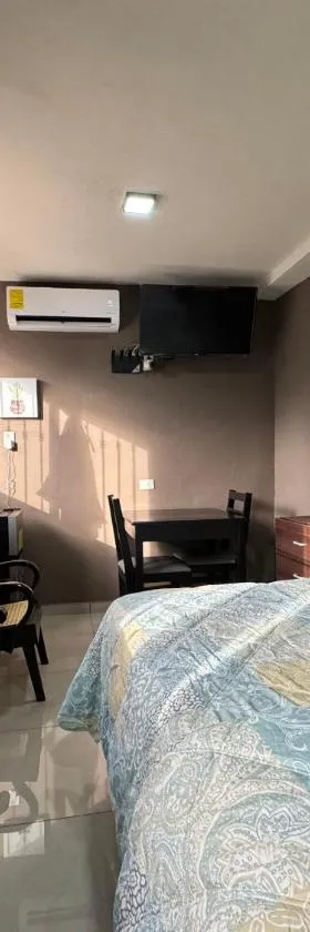 Tiny Room El Mangal B&B，位于Suchitoto的酒店
