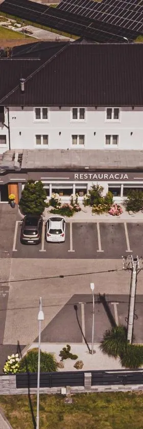 Hotel Jamajka & SPA，位于翁格罗维茨的酒店
