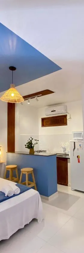 Morada da Lena - Praia do Forte，位于Farol的酒店