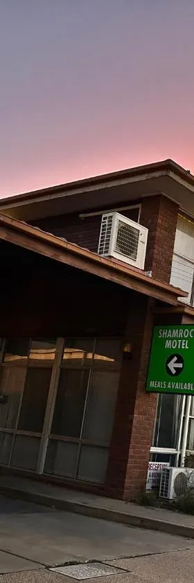 The Shamrock Hotel Balranald，位于巴尔拉纳德的酒店