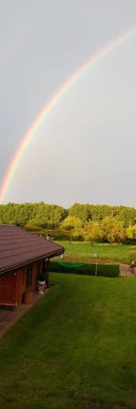Domek nad stawem，位于Mirosławiec的酒店