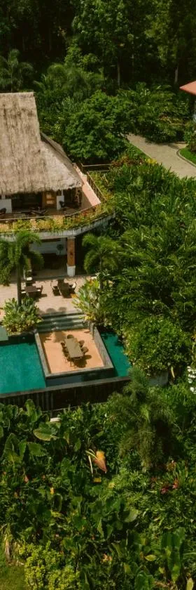 Damires Hills Farm and Spa Resort，位于伊洛伊洛的酒店