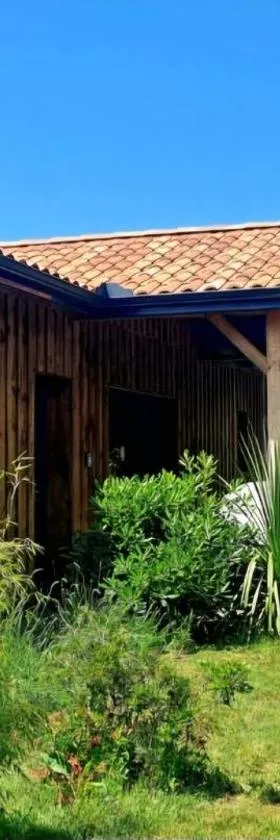 Les Bord'Océanes Sauna & Spa Villa Marensine et Villa Oyat，位于旧圣日龙的酒店