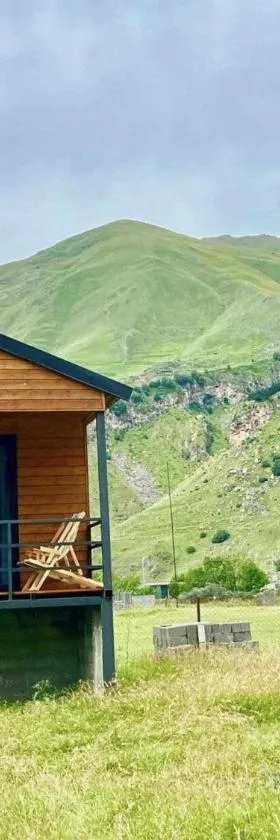 Quiet cottage, Stepantsminda, Achkhoti，位于Ach'khoti的酒店