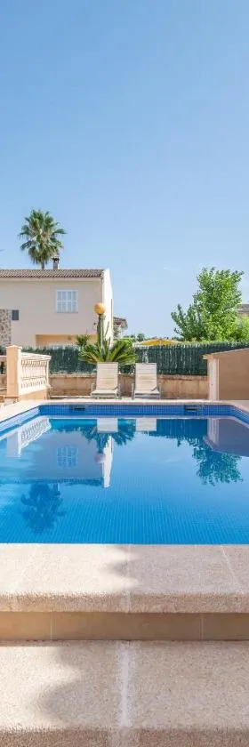 Villa Gaviota，位于穆罗的酒店