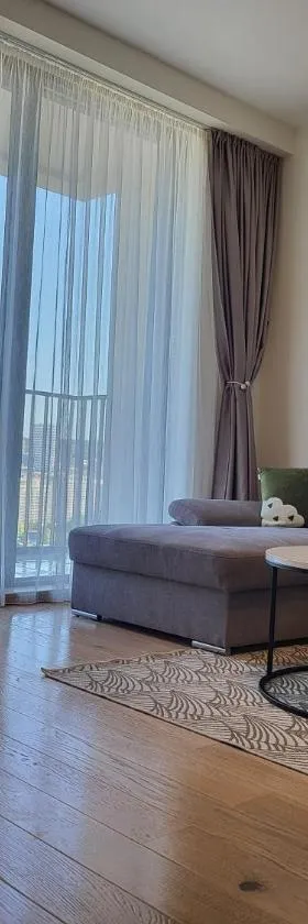 BW Waterfront LUX apartment, parking free，位于Sajmište的酒店