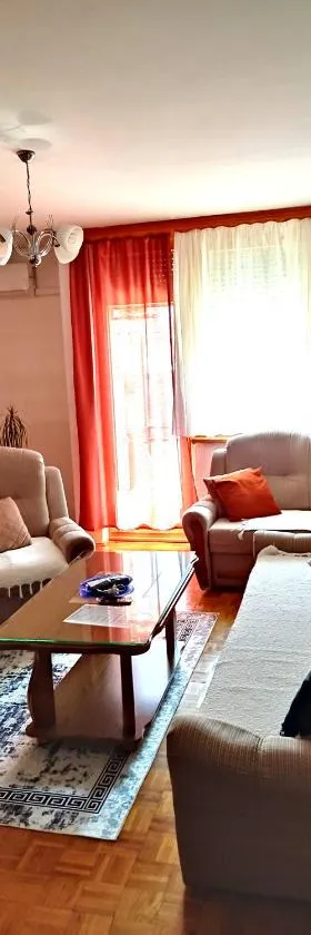 Apartman Emina，位于波斯尼亚克鲁帕的酒店