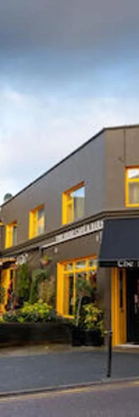 The Shire Accommodation，位于基拉尼的酒店