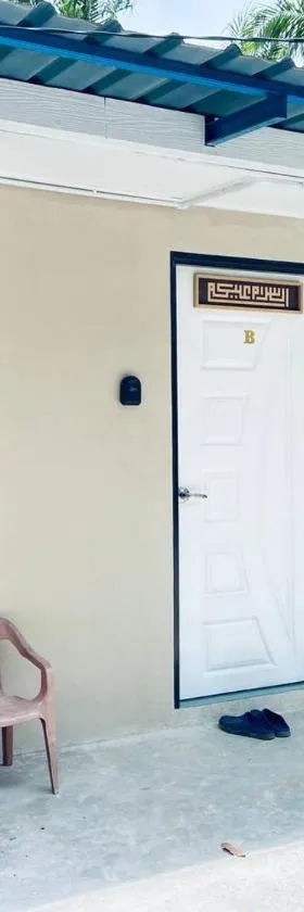 Inap Desa R'Sawit Pintu B，位于适耕庄的酒店