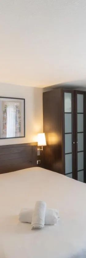Hôtel Inn Design Resto Novo Carquefou，位于卡尔克富的酒店