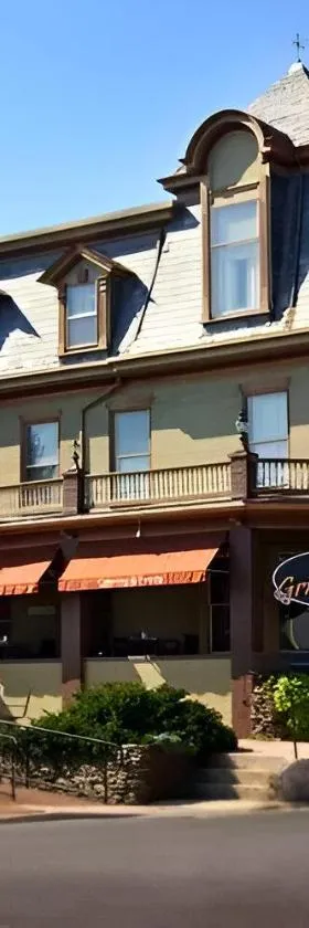 阿尔特兰德豪斯旅馆&套房酒店，位于Abbottstown的酒店