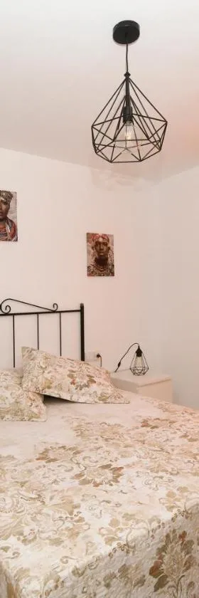Apartamento O Cruceiro，位于卡拉米尼亚尔镇的酒店