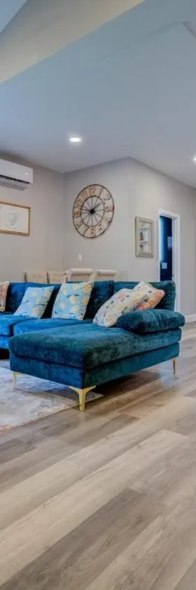 The Little Villa - 2Bed 1Bath Private Suite，位于布里斯托尔的酒店