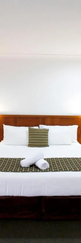 Chinchilla Downtown Motor Inn，位于金吉拉的酒店