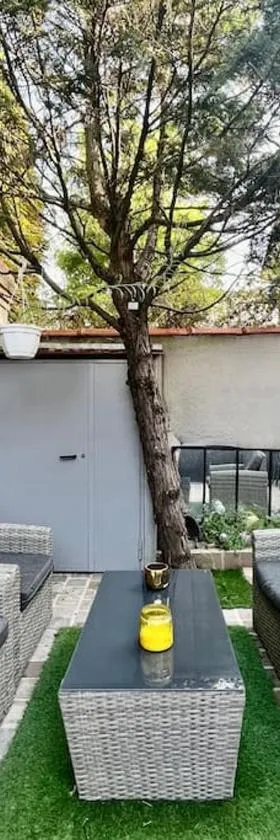 Maison familiale proche Paris，位于圣莫代福塞的酒店