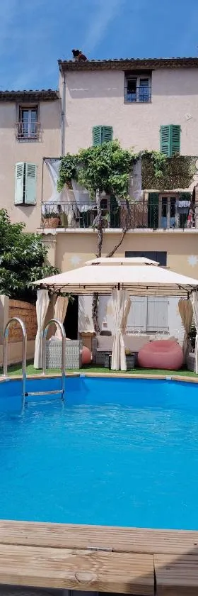 Maison chez Marthe，位于勒米伊的酒店