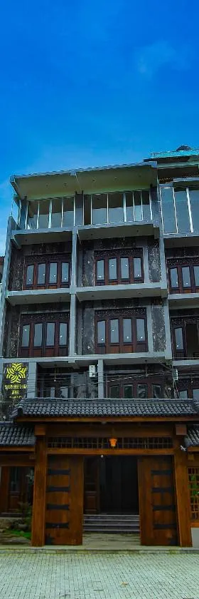Sakura Surf Lanka Hotel & Restaurant，位于韦利格默的酒店
