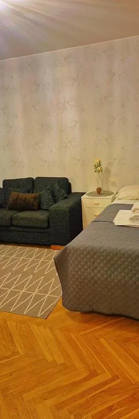Happy Home，位于哈尔姆斯塔德的酒店