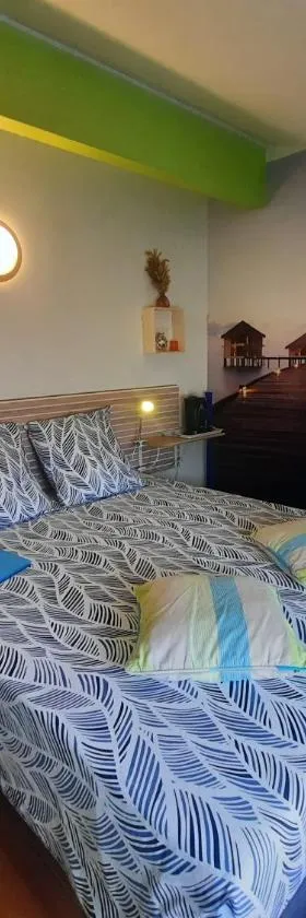 Chambre d'hôtes La Perla du Teich, piscine chauffée，位于勒泰克的酒店