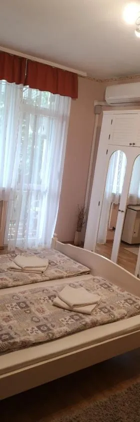 Natasa Apartman，位于欧罗什哈佐的酒店