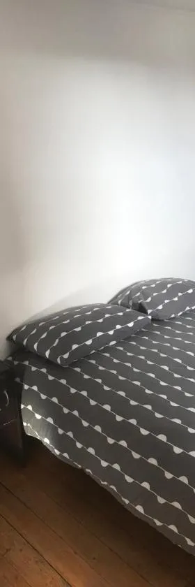 Chambre d hote，位于昂吉安班斯的酒店