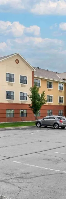 Extended Stay America Select Suites - Detroit - Sterling Heights，位于斯特灵海茨的酒店