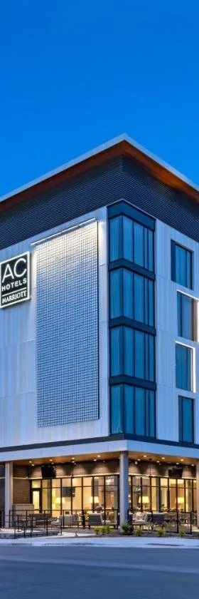 AC Hotel by Marriott Waco Downtown，位于韦科的酒店