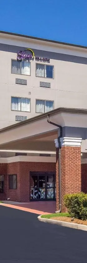 Sleep Inn & Suites North Mobile Saraland，位于萨拉兰的酒店