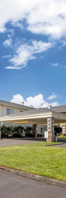 Comfort Suites Near Vancouver Mall，位于温哥华的酒店