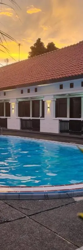 Hotel pondok putri，位于巴图卡拉的酒店