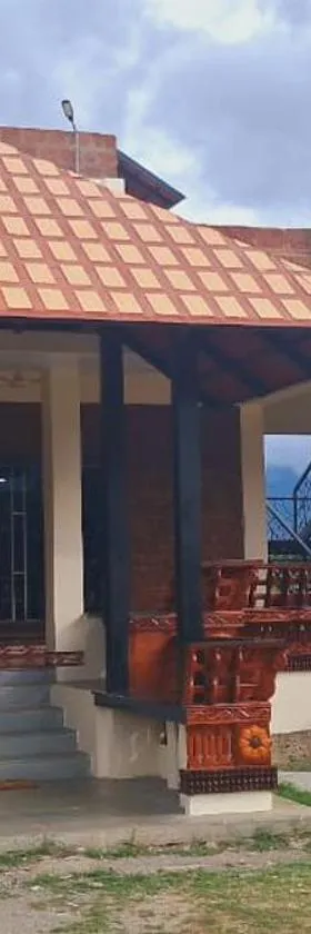 Lakshmi illam Near Isha Yoga Adiyogi，位于Alāndurai的酒店