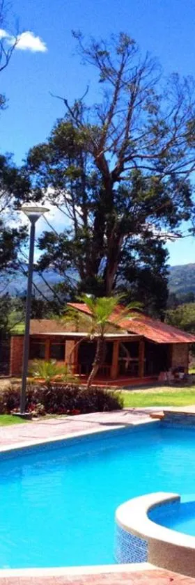 Arhaná Hosteria & Resort，位于Gualaceo的酒店