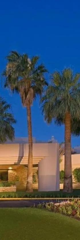 印第安威尔斯度假酒店，位于印第安维尔斯的酒店