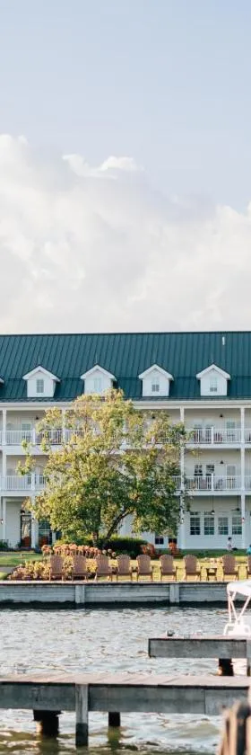 The Lake House on Canandaigua，位于卡南代瓜的酒店