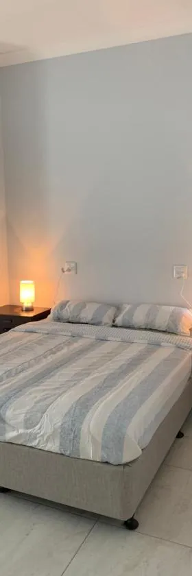 Leichhardt Cozy Retreat，位于Wulkuraka的酒店