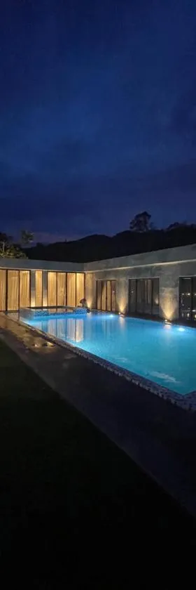 Villa Narqes - Elegant Family Retreat Villa，位于Lengging的酒店
