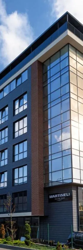 Avenue Hotel Deluxe，位于布尔加斯的酒店