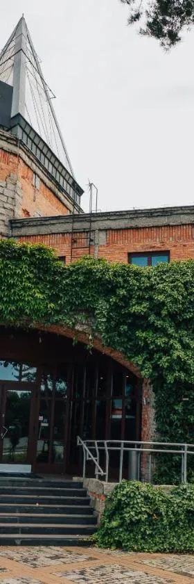Hotel Sphinx，位于Żabia Wola的酒店