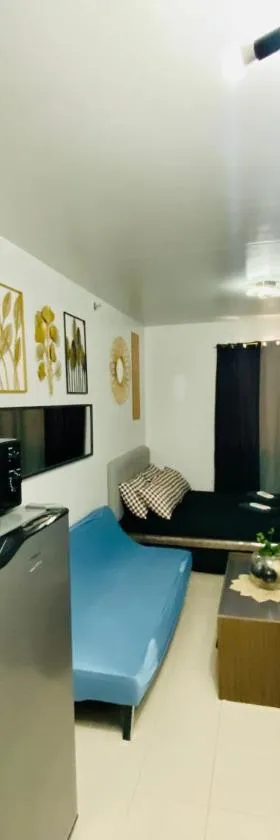 Renovated Furnished Condo Near Airport, Malls and School，位于Lapu Lapu City的酒店