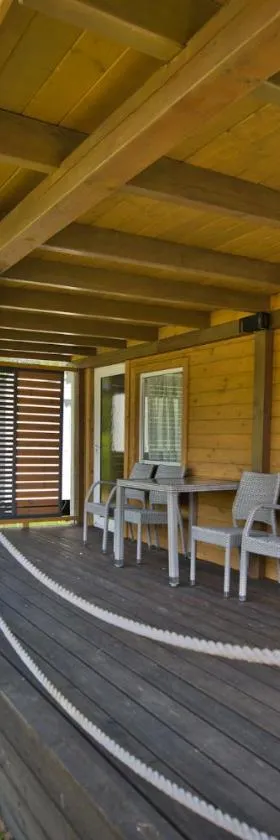 MOLO RESORT KEMPING，位于Osiek的酒店