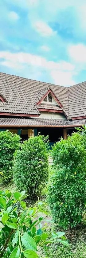 สวนไมตรีจิต รีสอร์ท，位于Ban Khlong Si的酒店