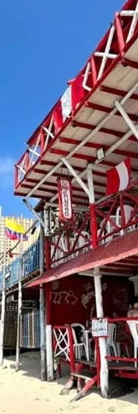 Hostel bunker Peruano，位于布兰卡滩的酒店