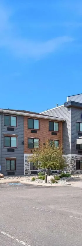 Comfort Inn & Suites Mountain Iron and Virginia，位于Mountain Iron的酒店