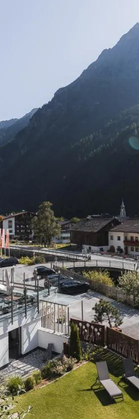 Hotel Edelweiss，位于考恩台尔的酒店